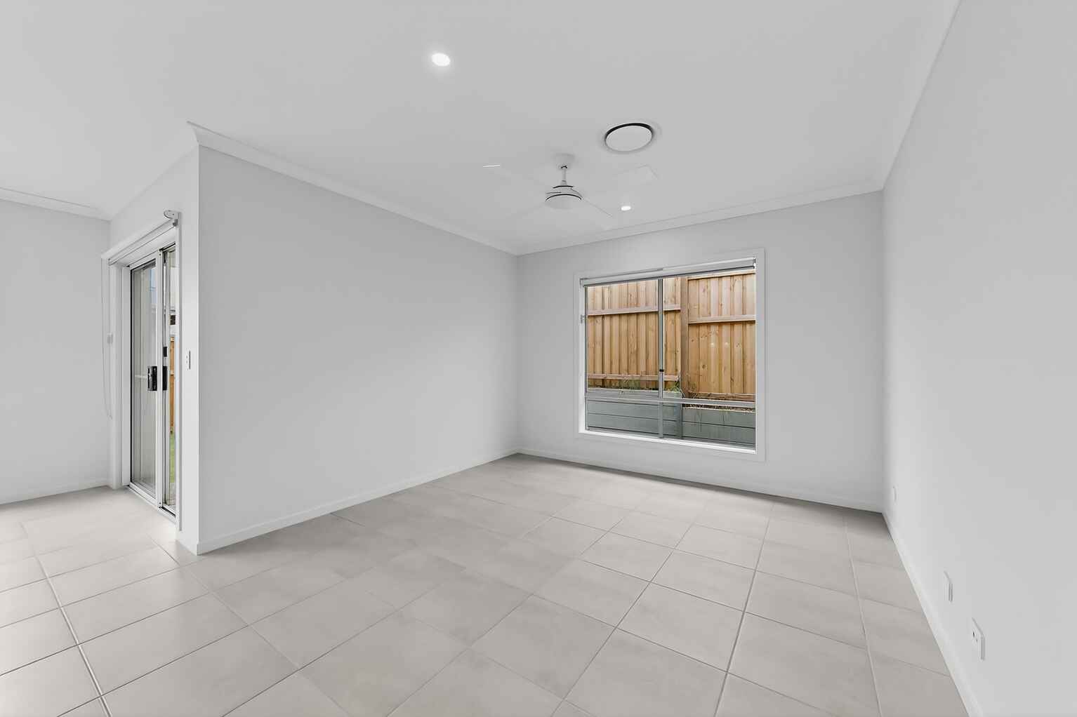 27 Hewett St Walloon 27 Hewett St Walloon