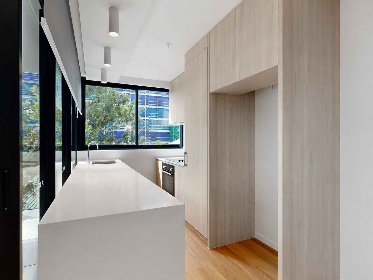 306/117 Chestnut Street Wynnum