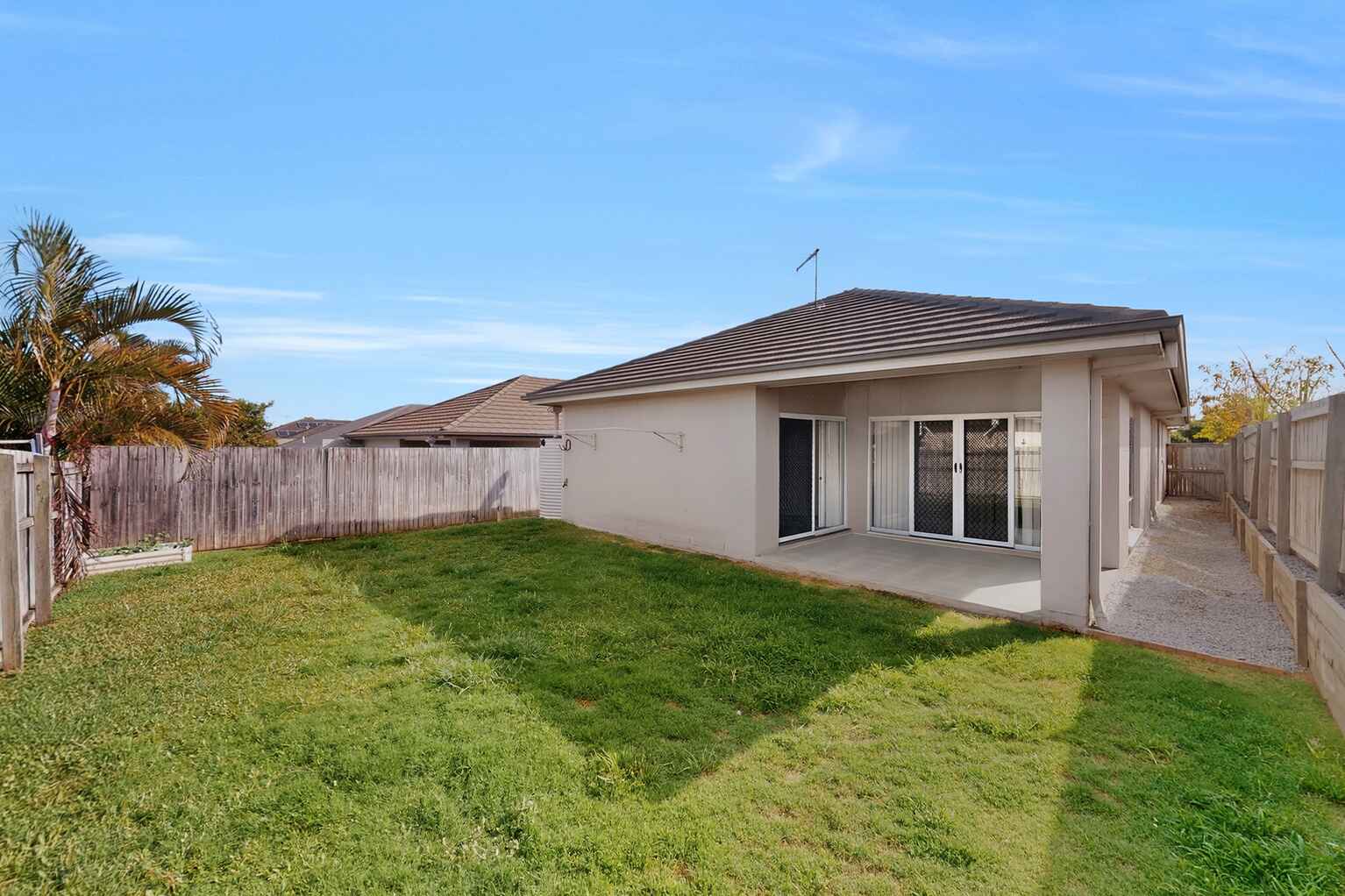 22 Couples Street North Lakes 22 Couples Street North Lakes