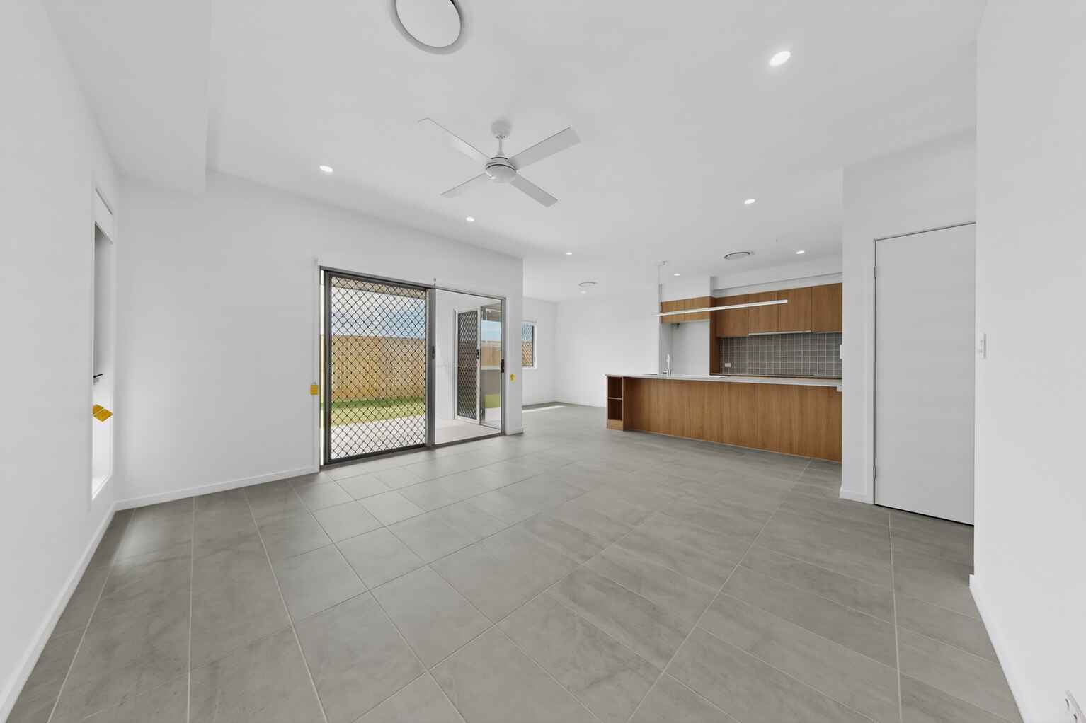 16 Pearwood Walk Narangba 16 Pearwood Walk Narangba