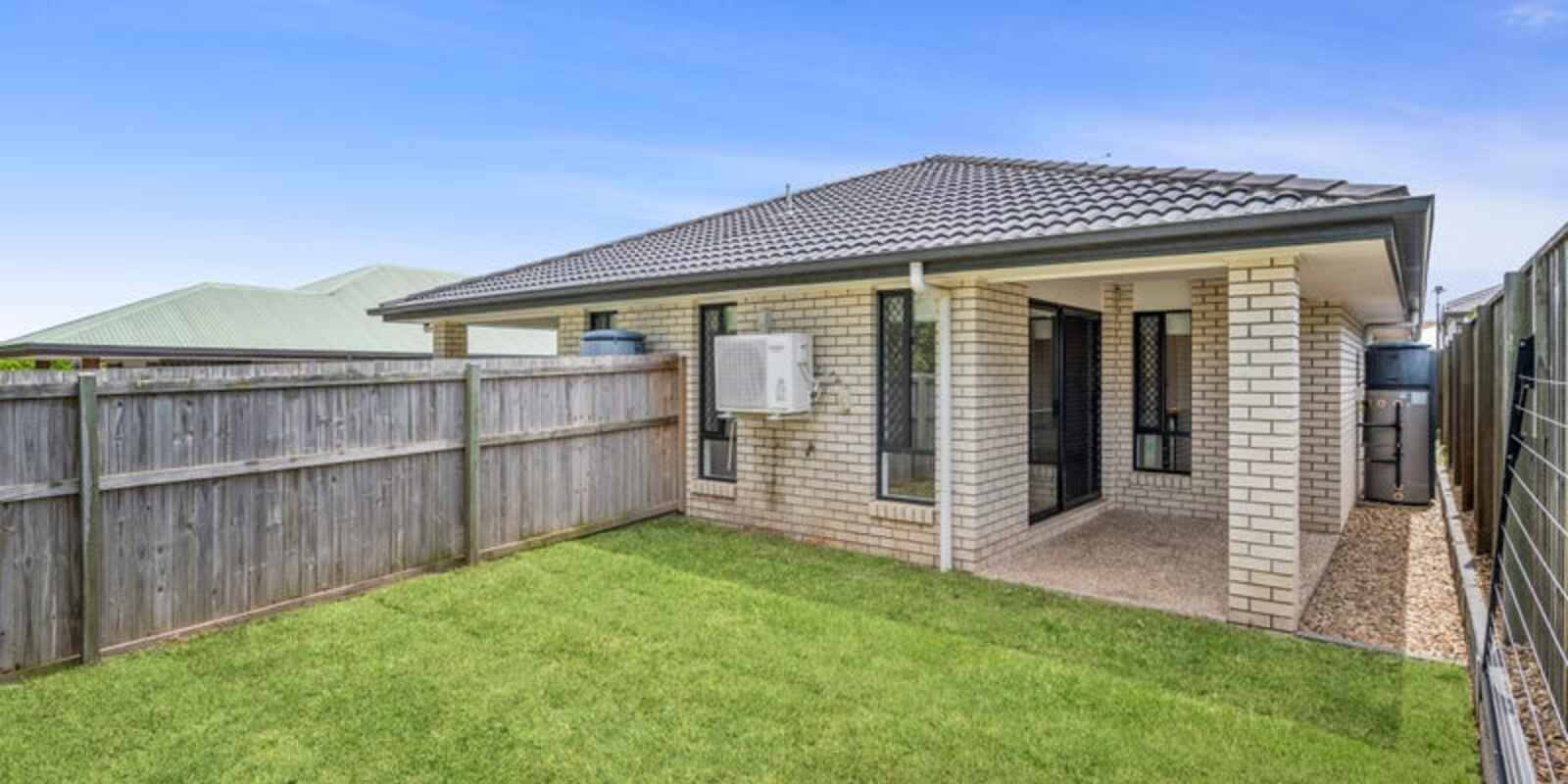 45A Honeyeater Crescent Dakabin 45A Honeyeater Crescent Dakabin