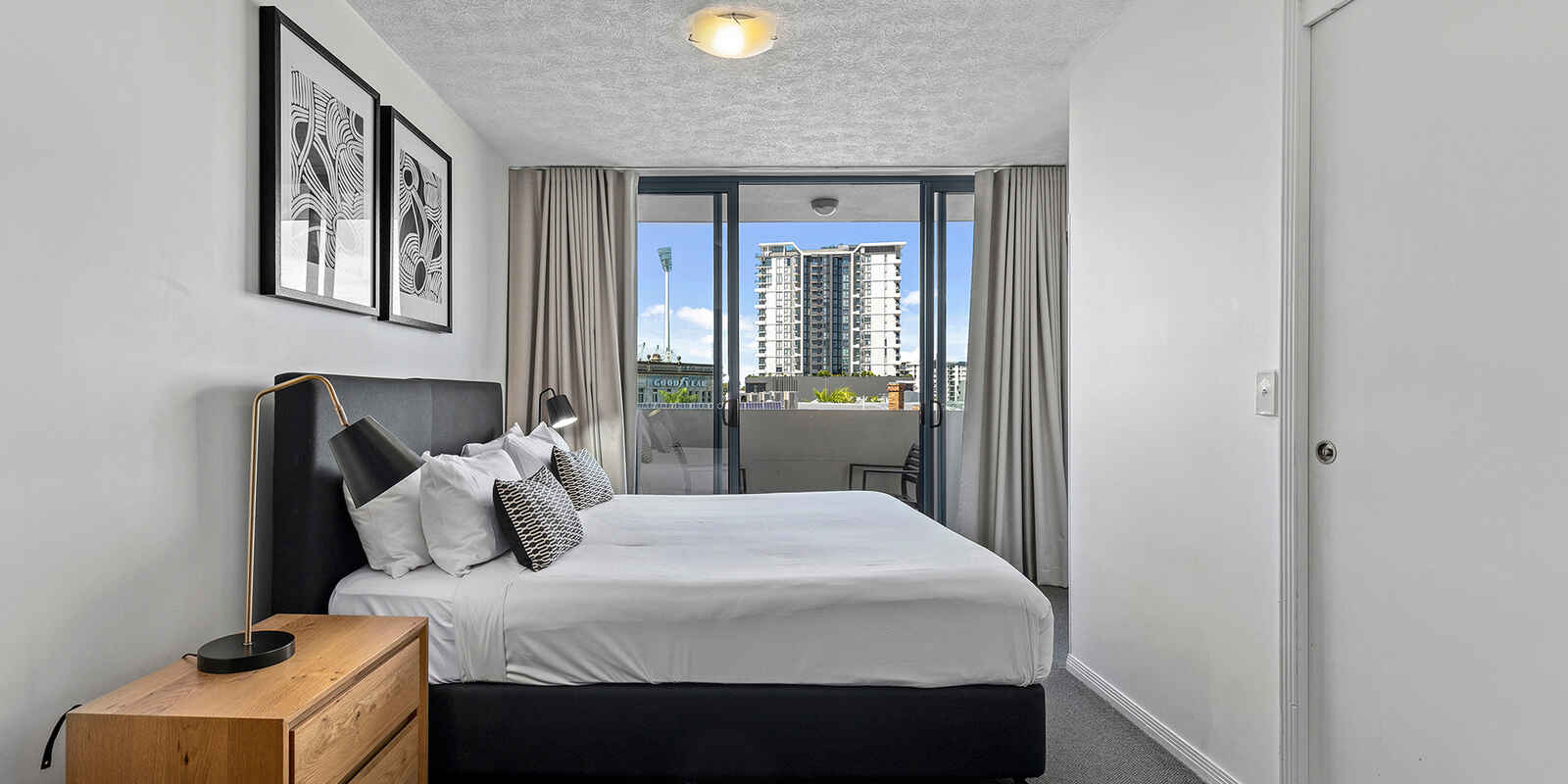 157/803 Stanley Street Woolloongabba