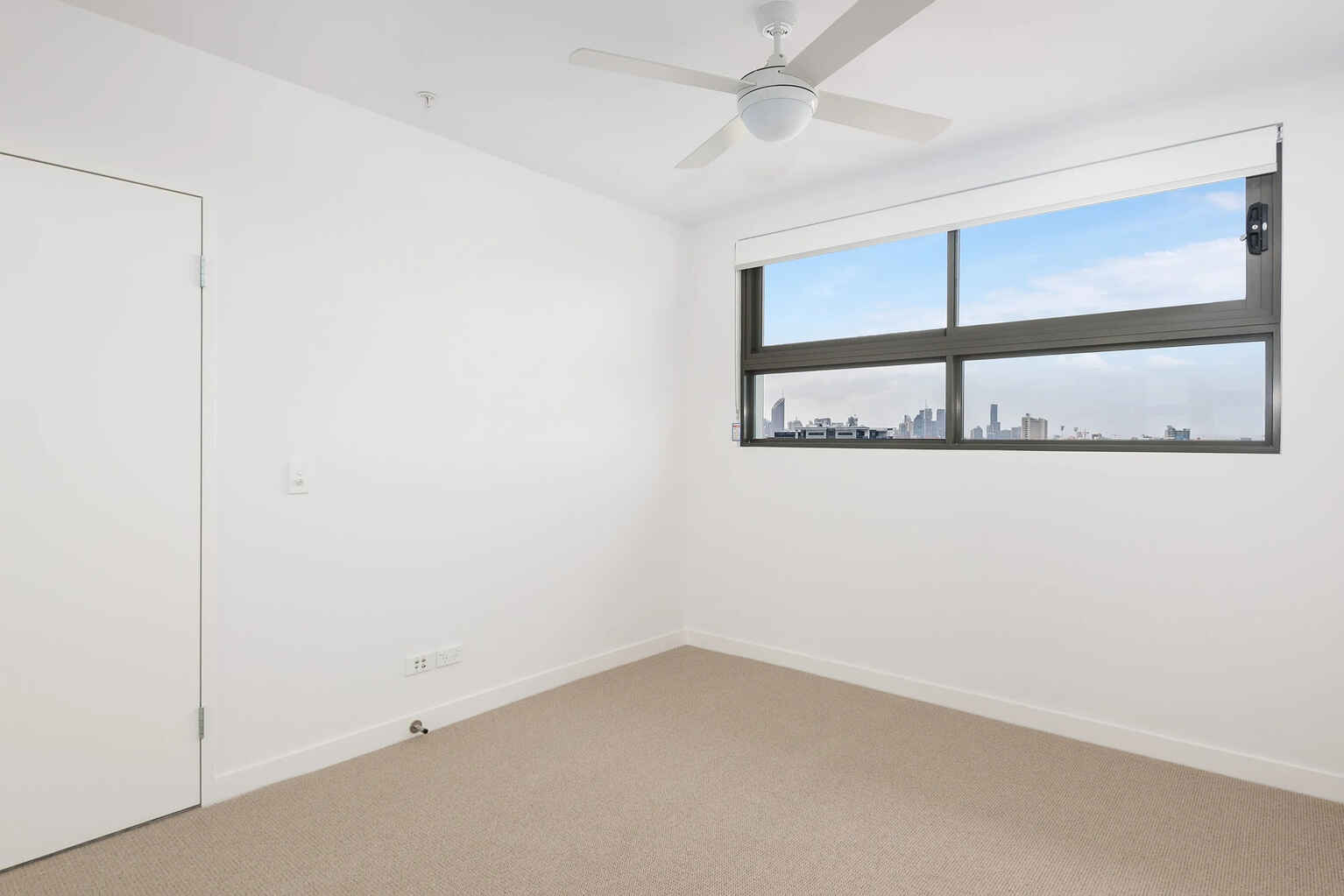 910/70-74 Carl Street Woolloongabba