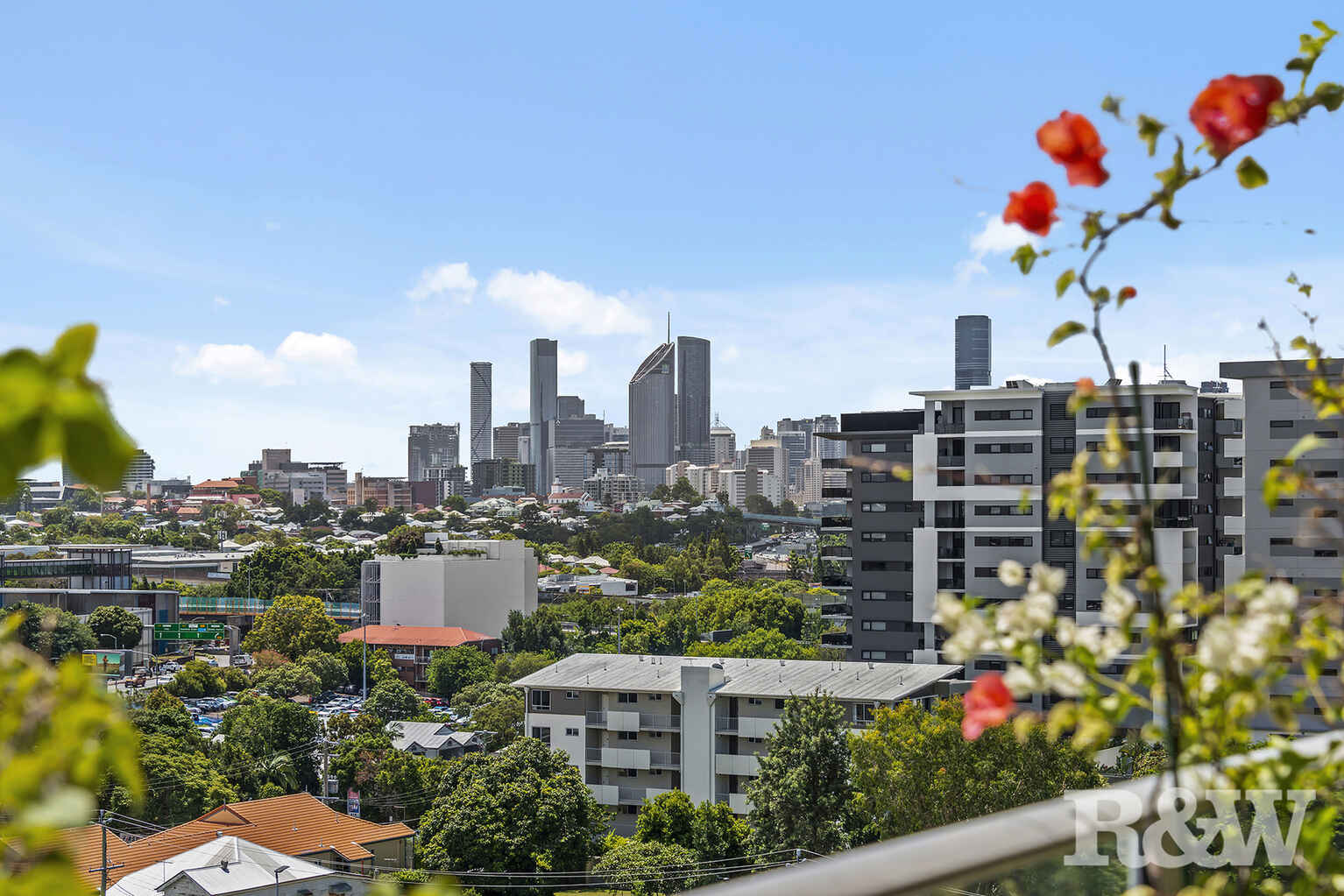 910/70-74 Carl Street Woolloongabba