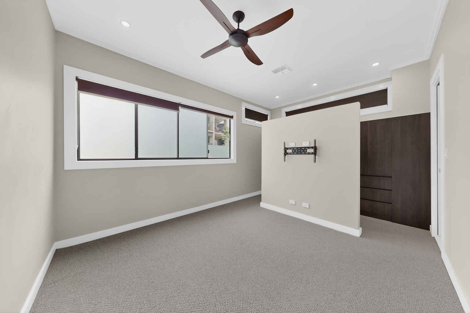 2/34 Salstone St Kangaroo Point