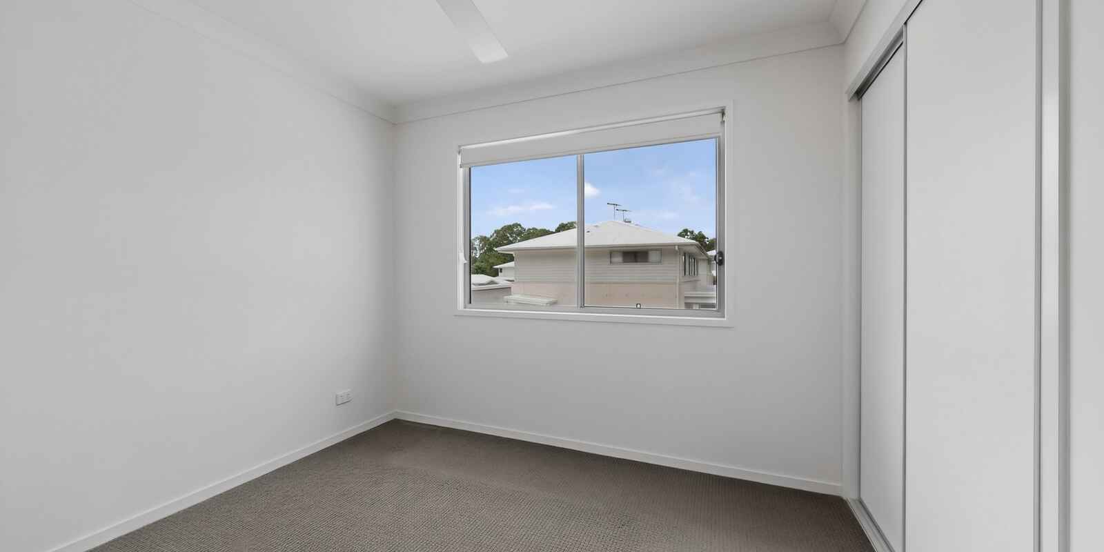 17/20 Eminence Lane Bridgeman Downs