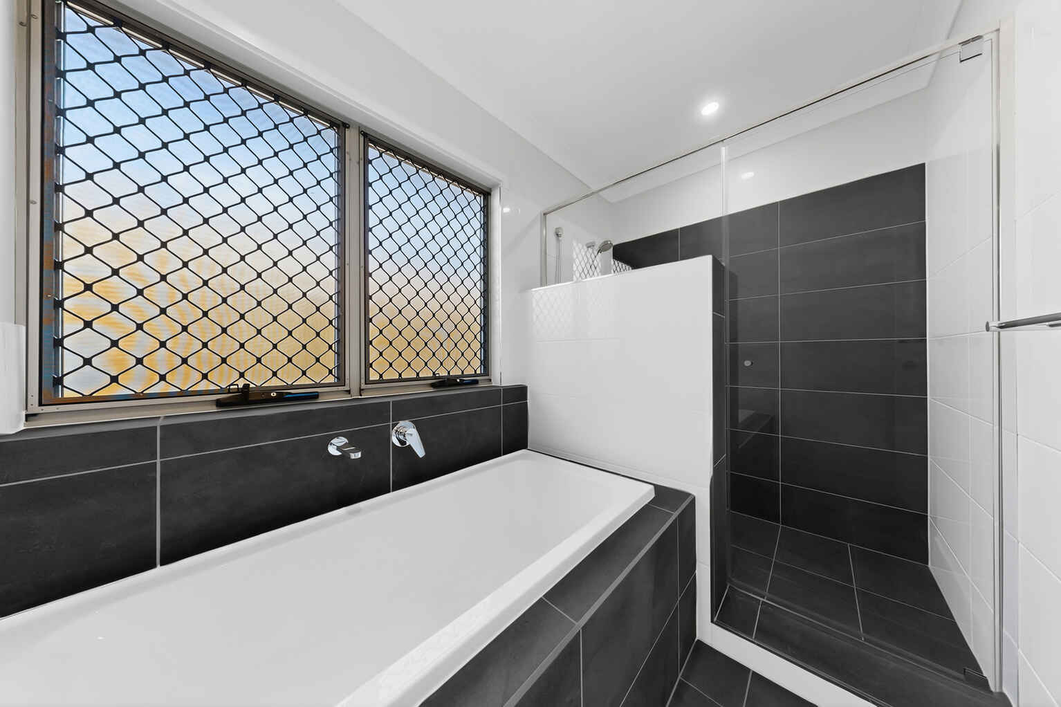 18 Flint Place White Rock 18 Flint Place White Rock