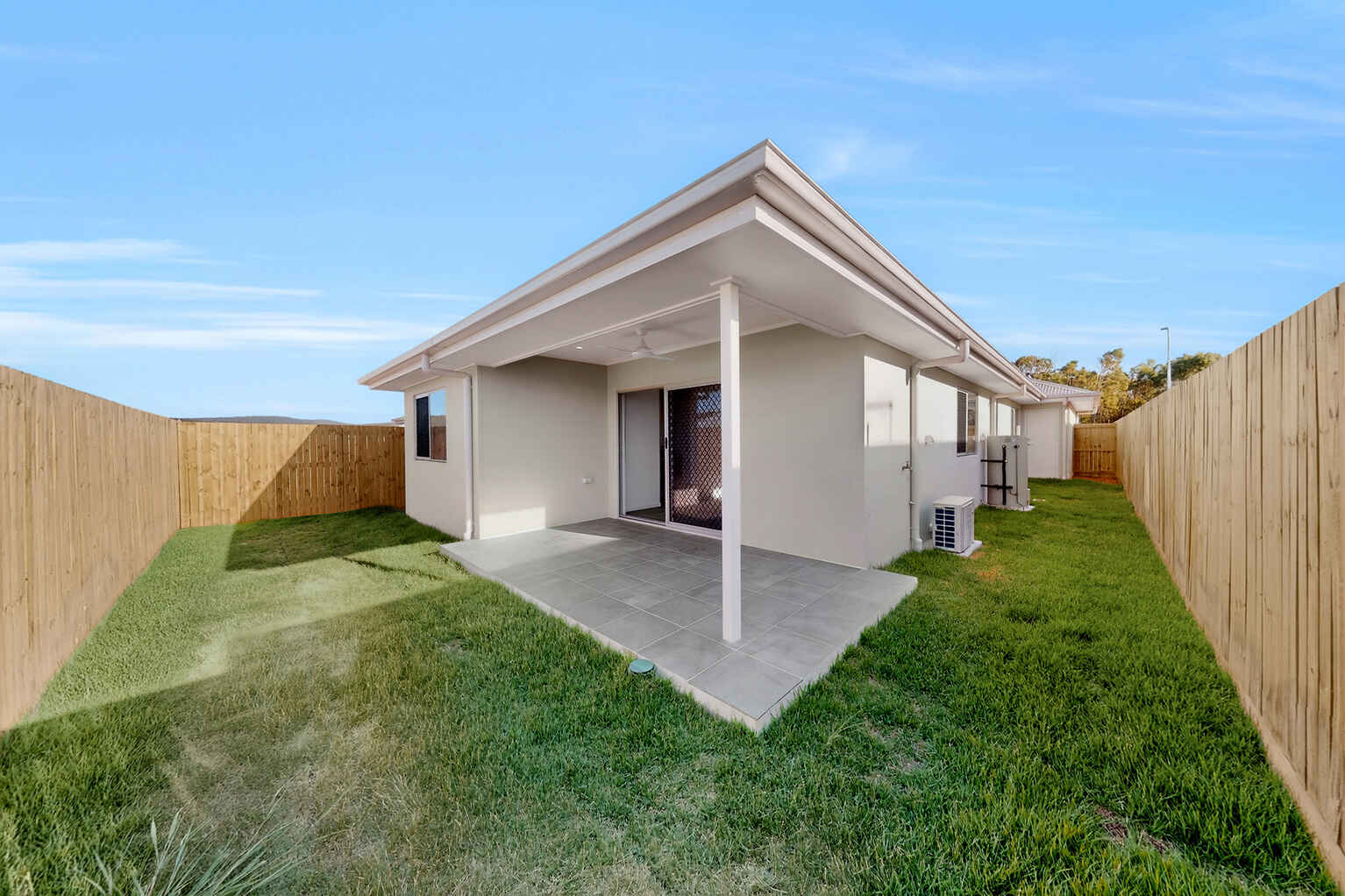 18 Flint Place White Rock 18 Flint Place White Rock