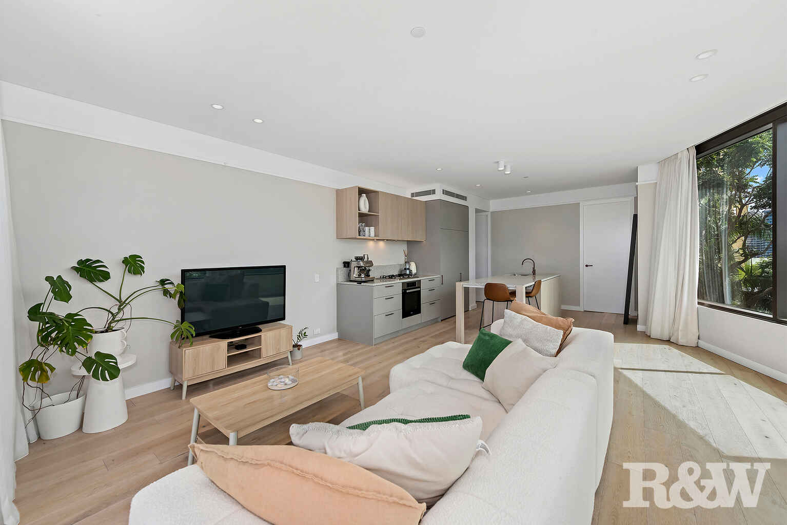 308/470 Main Street Kangaroo Point 308/470 Main Street Kangaroo Point