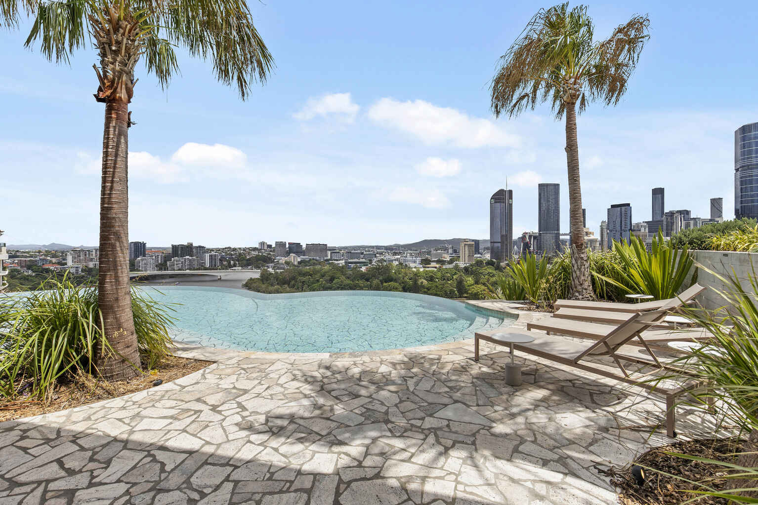 308/470 Main Street Kangaroo Point 308/470 Main Street Kangaroo Point